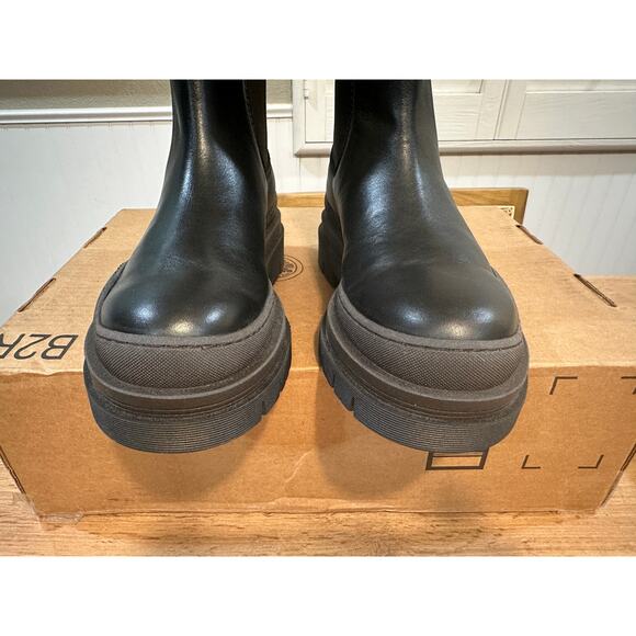 See By Chloé Alli Leather Chelsea Boot Black Size 36 EU 5.5 US NWOB Classic Boot - Picture 5 of 12